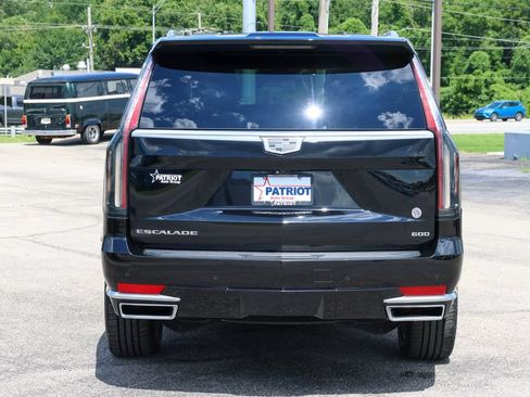 Used 2021 Cadillac Escalade ESV Premium Luxury Platinum AWD/4WD image 38