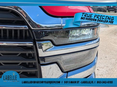 Used 2026 RAM 2500 Big Horn AWD/4WD image 9