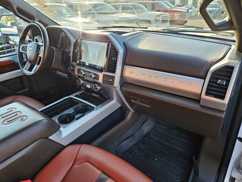 Used 2022 Ford F350 King Ranch w/ King Ranch Ultimate Package AWD/4WD image 35
