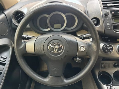 Used 2010 Toyota RAV4 4WD image 12