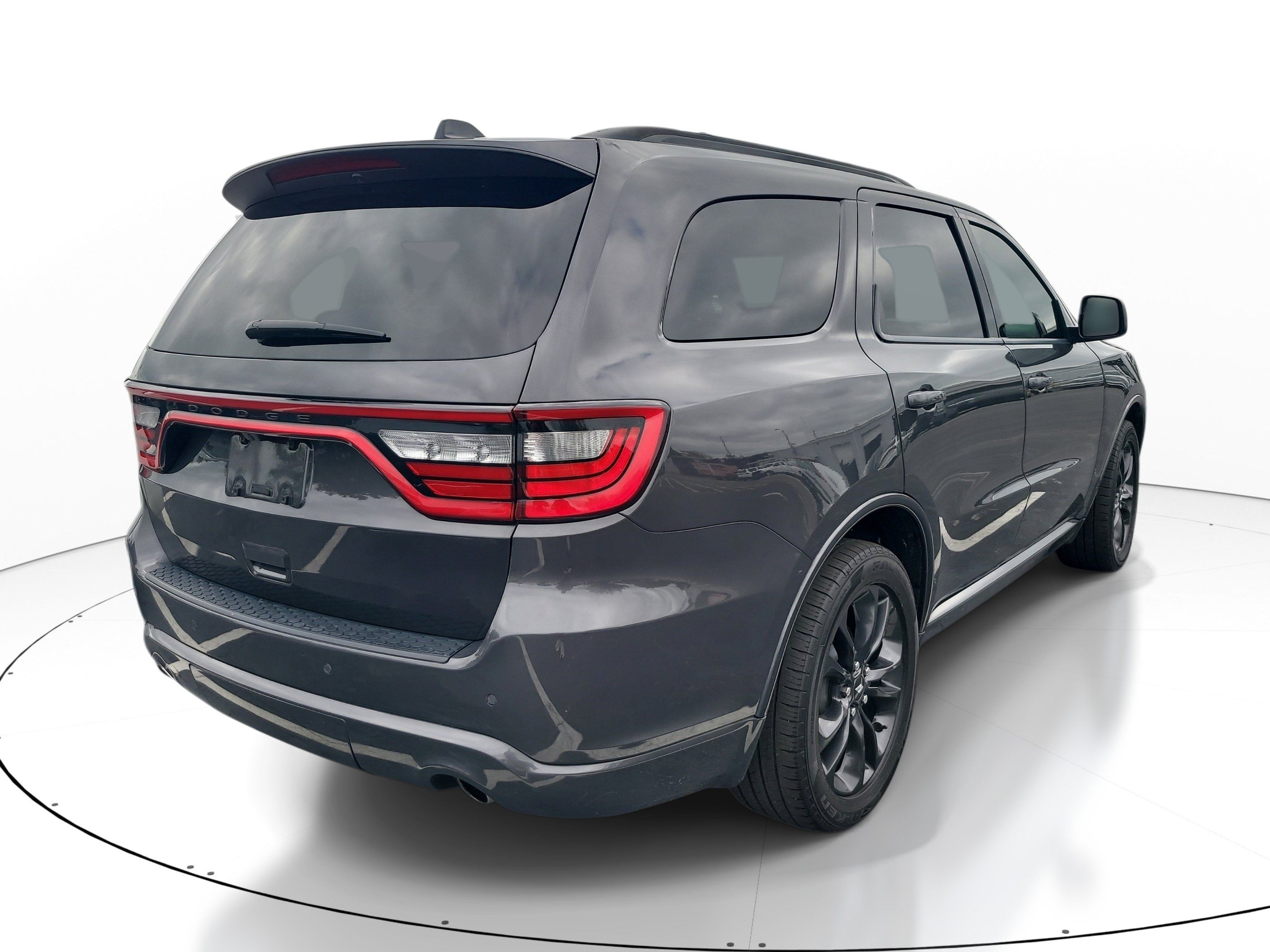 Used 2025 Dodge Durango GT w/ Blacktop Package RWD image 4