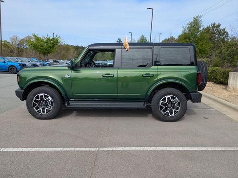Certified 2025 Ford Bronco Outer Banks image 7