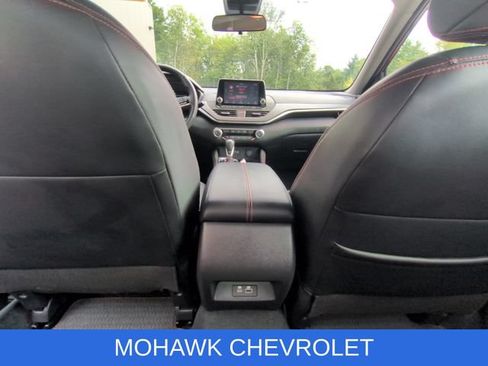 Used 2024 Nissan Altima 2.5 SR AWD/4WD image 20
