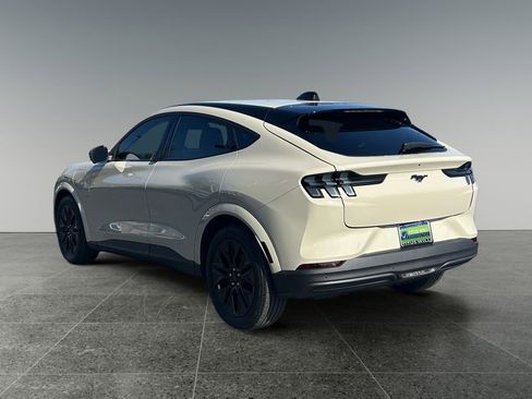 Used 2025 Ford Mustang Mach-E Premium AWD/4WD image 8