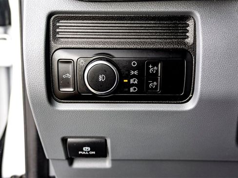 Used 2024 Ford F250 XLT image 16