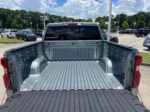 New 2026 Chevrolet Silverado 1500 LT w/ Z71 Off-Road Package AWD/4WD image 8