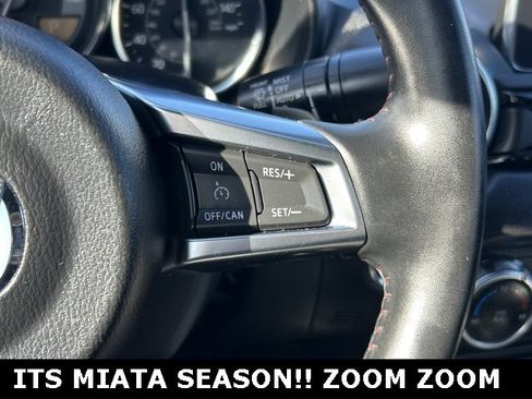 Used 2017 MAZDA MX-5 Miata RF Grand Touring image 20