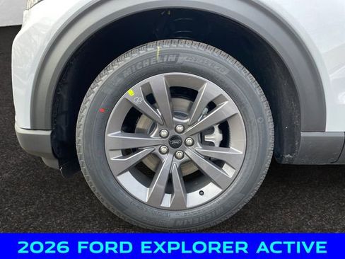 New 2026 Ford Explorer Active w/ Active Comfort Package image 14