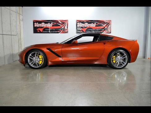 Used 2016 Chevrolet Corvette Stingray Coupe w/ 2LT Preferred Equipment Group RWD image 24