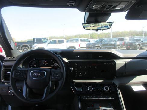 New 2026 GMC Sierra 1500 AT4 image 17