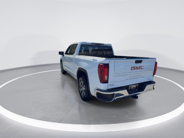 Used 2025 GMC Sierra 1500 SLT AWD/4WD image 7