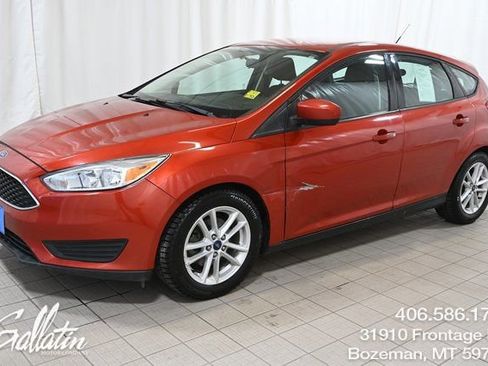 Used 2018 Ford Focus SE image 1