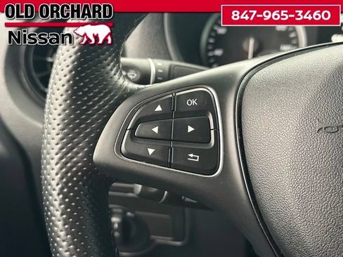 Used 2021 Mercedes-Benz Metris w/ Premium Safety Package image 18