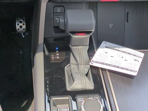 New 2026 Toyota Tundra Platinum AWD/4WD image 23