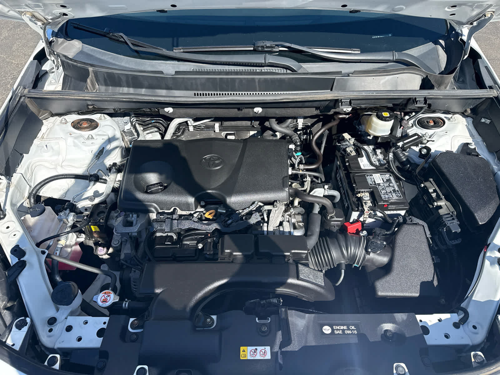 Used 2019 Toyota RAV4 LE w/ Carpet Mat Package AWD/4WD image 16