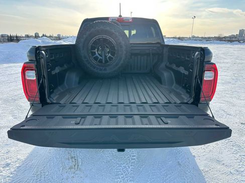 New 2026 GMC Canyon AT4X w/ AT4X AEV Edition image 15