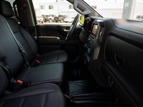 Used 2026 Chevrolet Silverado 1500 W/T w/ WT Value Package AWD/4WD image 19