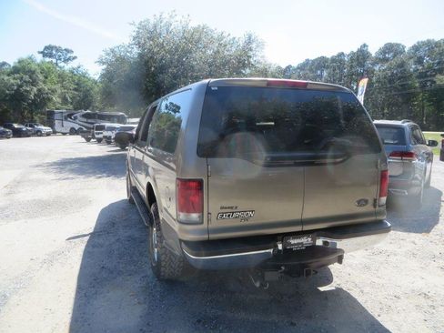 Used 2000 Ford Excursion XLT AWD/4WD image 8