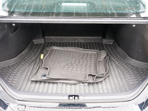 Used 2023 Toyota Camry SE image 12