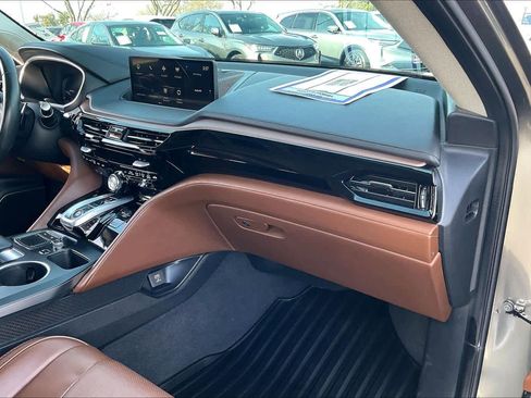 Used 2023 Acura MDX SH-AWD w/ Technology Package image 18