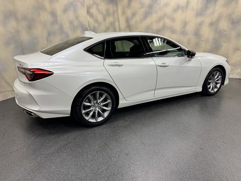 Used 2022 Acura TLX image 10