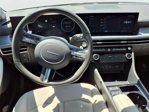 Certified 2024 Hyundai Sonata SEL w/ Convenience Package FWD image 11