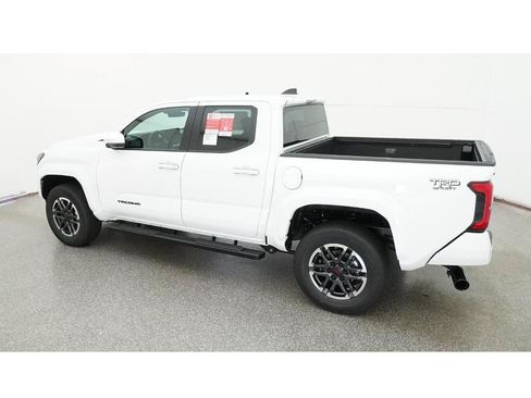 New 2026 Toyota Tacoma TRD Sport AWD/4WD image 4