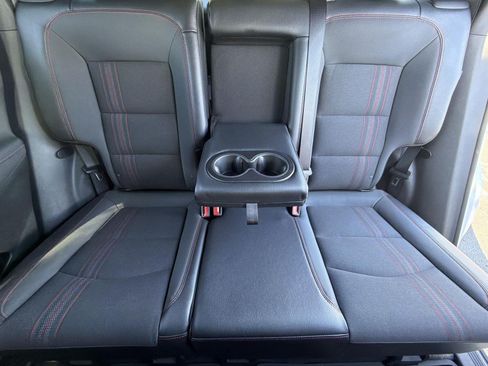 Used 2023 Chevrolet Equinox RS AWD/4WD image 24
