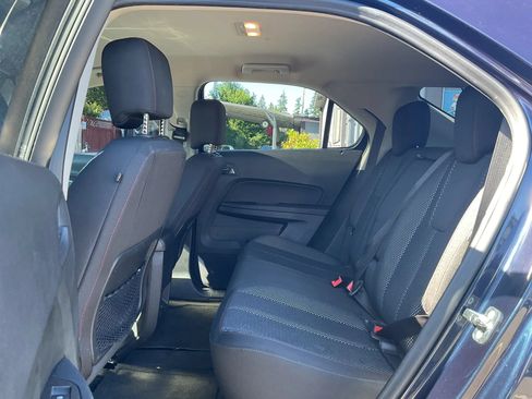 Used 2017 Chevrolet Equinox LT w/ Convenience Package FWD image 10
