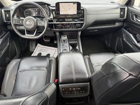 Used 2022 Nissan Pathfinder SL w/ SL Premium Package AWD/4WD image 13
