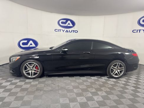 Used 2017 Mercedes-Benz S 550 4MATIC Coupe image 5