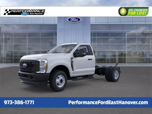 New 2026 Ford F350 XL w/ Snow Plow Prep Package image 30
