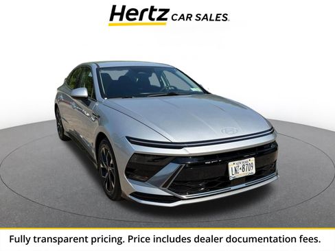 Used 2025 Hyundai Sonata SEL FWD image 1