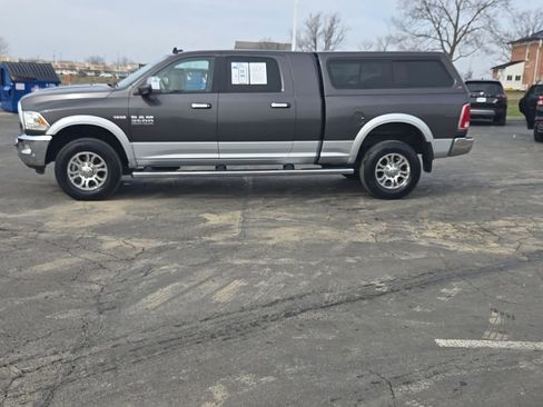 Used 2017 RAM 2500 Laramie image 4