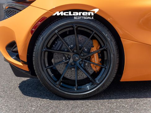 New 2026 McLaren 750S image 29