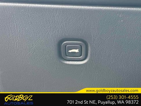 Used 2004 Chevrolet Monte Carlo SS w/ Preferred Equipment Group FWD image 39