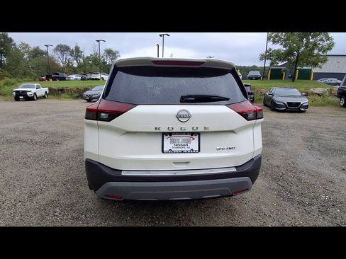 Certified 2023 Nissan Rogue SV AWD/4WD image 7