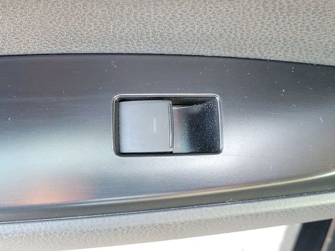 Used 2025 Toyota Camry LE image 16