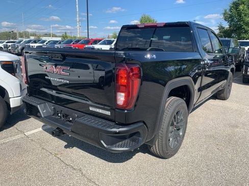 New 2026 GMC Sierra 1500 Elevation image 4