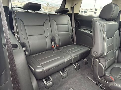 Used 2022 GMC Acadia Denali AWD/4WD image 22