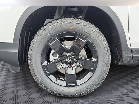 New 2026 Honda Ridgeline Black Edition image 5