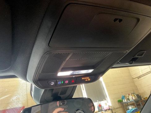 New 2026 Chevrolet Equinox LT w/ Convenience Package II image 20