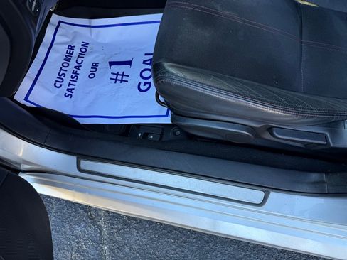 Used 2011 Subaru Impreza WRX STI image 33