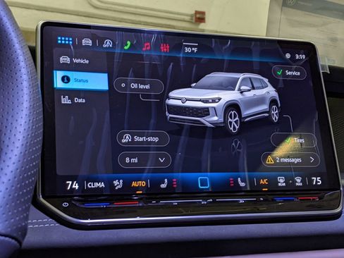 New 2026 Volkswagen Tiguan SE R-Line image 16