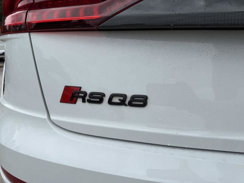 Used 2023 Audi RS Q8 AWD/4WD image 21