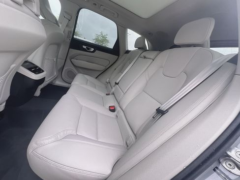 New 2026 Volvo XC60 B5 Ultra w/ Protection Package Premier AWD/4WD image 25