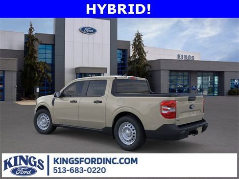 New 2025 Ford Maverick XL image 4