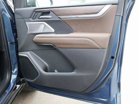 New 2026 GMC Acadia Denali Ultimate image 7