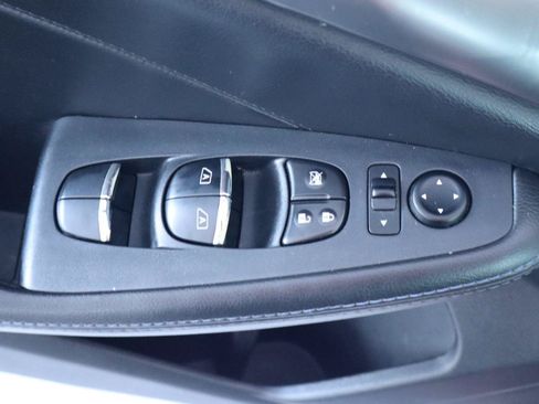 Used 2017 Nissan Maxima SR w/ Midnight Edition FWD image 28
