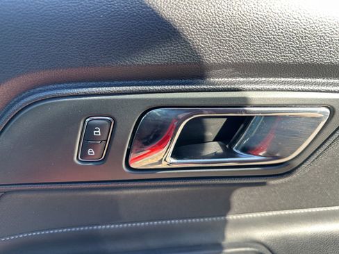 Used 2015 Ford Mustang Coupe w/ Equipment Group 051A image 32